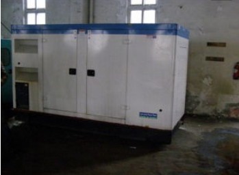 殷都康明斯150kw大型柴油二手发电机组
