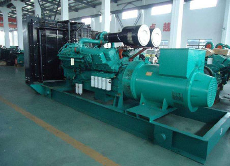 殷都800kw康明斯柴油发电机组